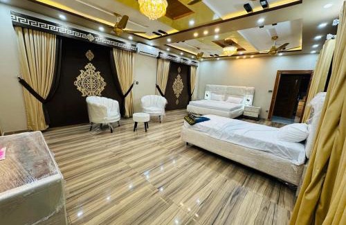 Fatehjang House | Tabbis Guest House