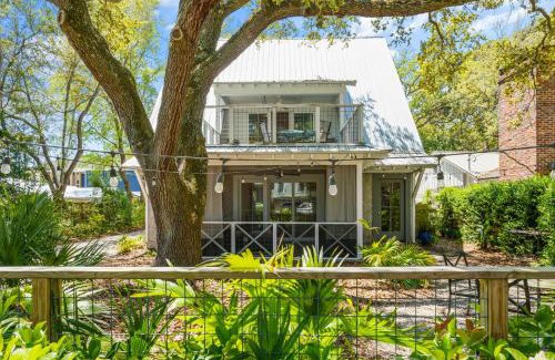 East Beach House | Tabbystone Cottage - 4323 Fourteenth Street
