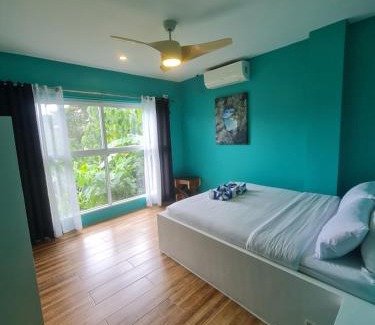Ferrol House | Tablas Seaview Homestay