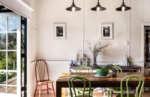 Daylesford House | Table Hill Cottage - dog friendly retreat