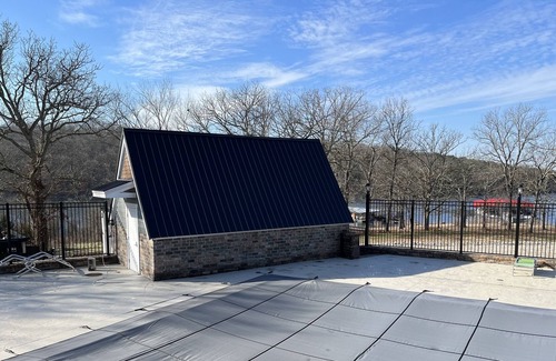 Lampe Condo | Table Rock Lake- Lampe, MO-Brand new condo! Only 40 minutes from Branson Landing