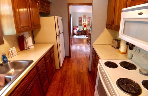 Eureka Springs House | Table Rock Lake, White River, Marina, Golf, Slp 8