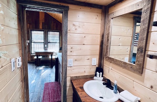 Eagle Rock Cabin | Table Rock Tiny Home The Big Piney
