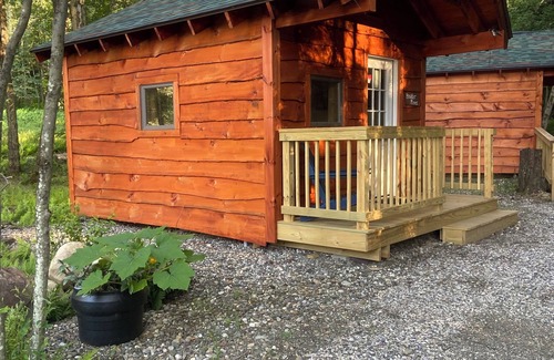 Sand Lake Cabin | Taborton Harvest Timber TrailsnUnique cabin experience