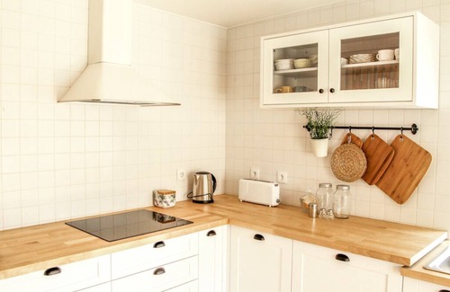 Ourem House | Tacoaria - Swallow's Haven