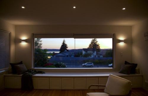 West End House | Tacoma Vista Retreat