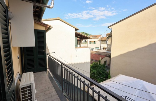 Empoli Apartment | Tacos House, central apartment in Empoli, strategic location