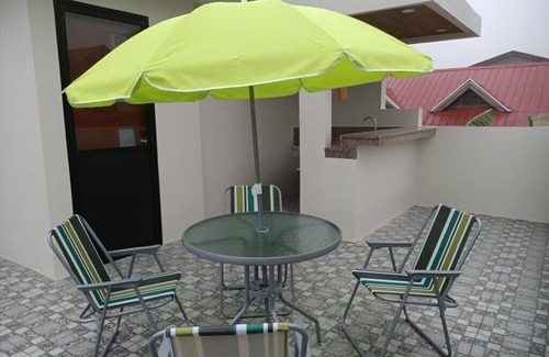 Silang Junction North House | Tagaytay Home Sweet Home