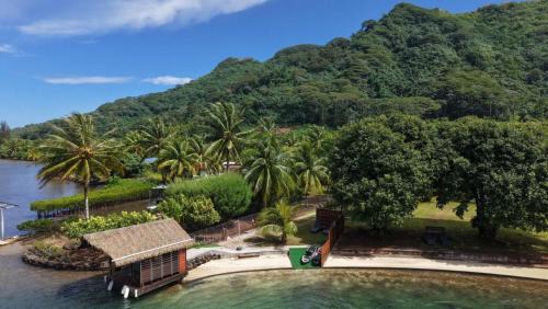 Taha'a House | TAHAA - Fare Motoi