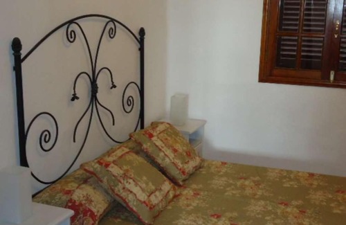 Tahiche Villa | Tahiche Villa Sleeps 8 WiFi