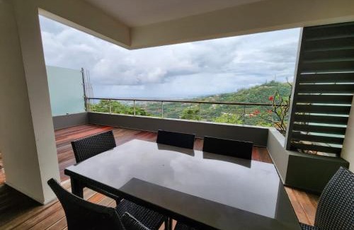 Faaa Apartment | Tahiti Apartment condo 1 bedroom pools Faaa