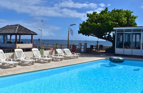 Papara Ski Chalet | TAHITI - Bungalow Tiamao Aute