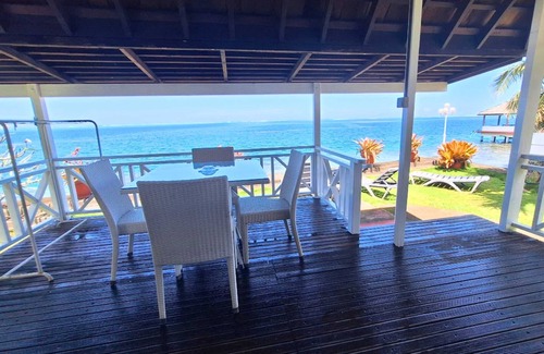 Papara Ski Chalet | TAHITI - Bungalow Tiamao Tipanier Sea View