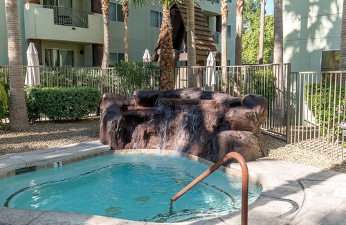 Las Vegas Apartment | Tahiti Resort