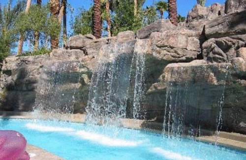 Las Vegas Apartment | Tahiti Village Resort & Spa