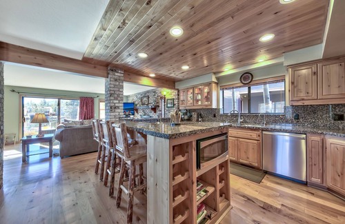 Tahoe Keys House | Tahoe Awesomeness Waterfront-Boat Dock, Shower w/ Views, Hot Tub, 30+ days