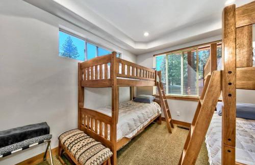 Al Tahoe House | Tahoe Cozy Cabin, 2 Bedroom with a gas fireplace.