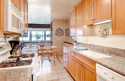 Tahoe Keys House | Tahoe Marina Shores - Tahoe Keys Monthly Rental, Boat Dock, Lake Views!