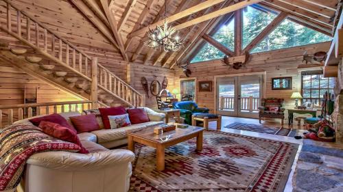 Pioneer Trail House | Tahoe Moose Lodge 1170AC