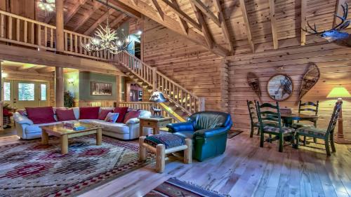 Pioneer Trail House | Tahoe Moose Lodge 1170AC