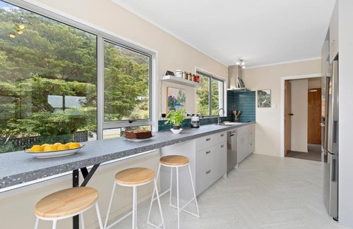 Paihia House | Tahuna Family Escape - Paihia Holiday Home