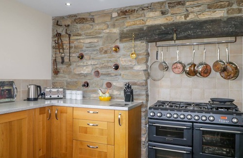Dunbeath House | TAIGH CRUINNEACHADH (GATHERING PLACE), pet friendly in Dunbeath