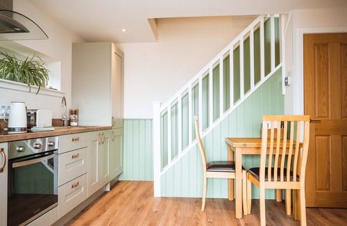 Archiestown Apartment | Taighsona Bothy, Speyside - amazing views!