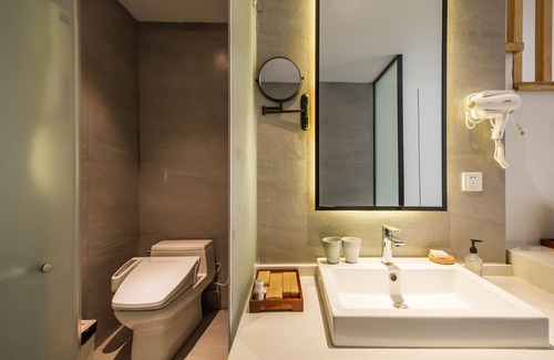Wuzhong House | Taihu Baopu LingXia Inn