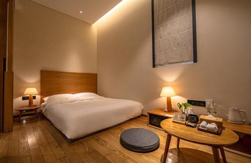 Bao'an Hotel | Taihua Wutong Hotel