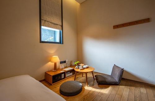 Bao'an Hotel | Taihua Wutong Hotel