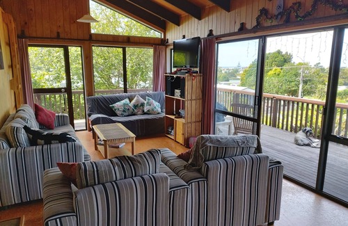 Tairua House | Tairua Comfort