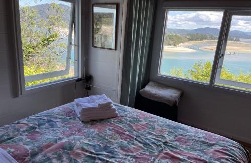 Tairua House | Tairua Treasure on Mount Paku