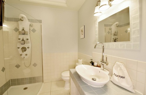 Shediac Hotel | Tait House Boutique Hotel