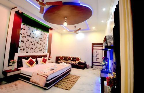 Rakabganj House | Taj Square A luxurious family homestay