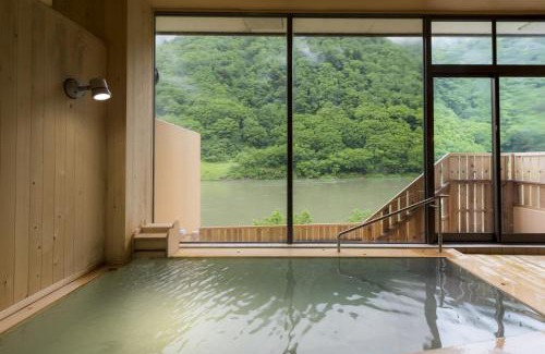 Tozawa Hotel | Takamiya Ryokan Beni
