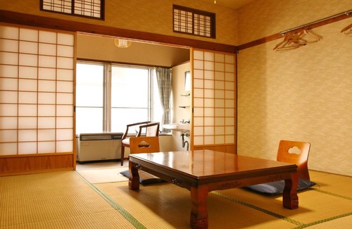 Zaoonsen Hotel | Takasagoya Ryokan
