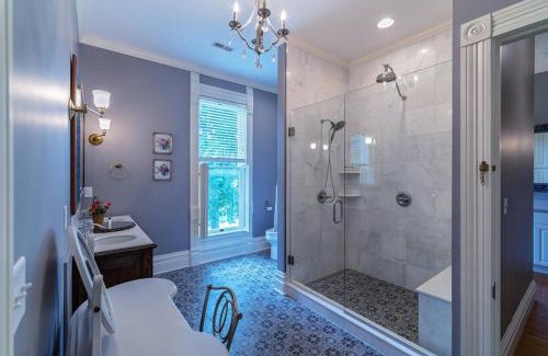 Fairbury House | Take 5 Rendezvous at Hoffman House Fairbury-Entire Home