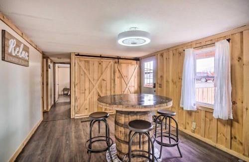 East Fultonham House | Take 5 Retreat with Hot Tub Relax, Rest, Refresh!