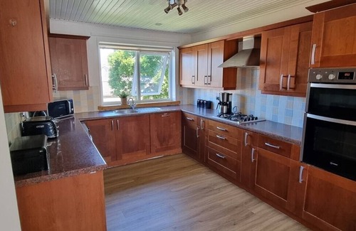 Saltcoats House | Take A Break and Unwind At This Peaceful Home