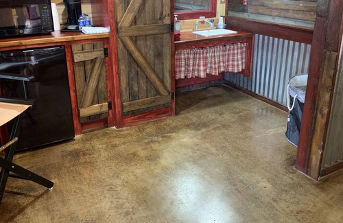 Cache Cabin | Take a Hike Cabin Explore the Wichita Mountains, Handicap king bed, sleeps 2