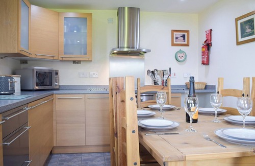 Carmarthen Cottage | Take in the gorgeous views - a rural, relaxing countryside break awaits you.