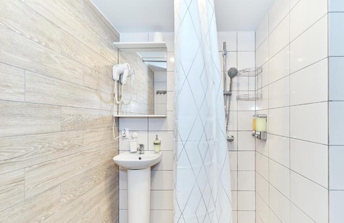 Petrogradskaya District Apartment | Takeroom Петровский