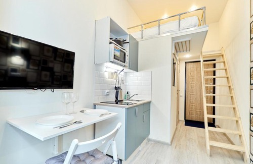 Petrogradskaya District Apartment | Takeroom Петровский