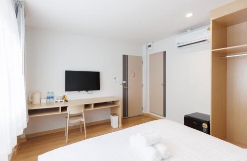 Bang Na Hotel | Takka Hotel - Bearing