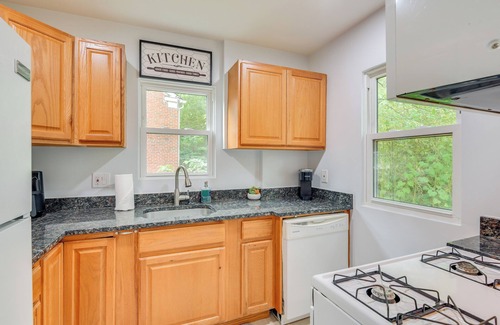 Silver Spring Apartment | Takoma Park Apartment: Trail Access, 8 Mi to DC!