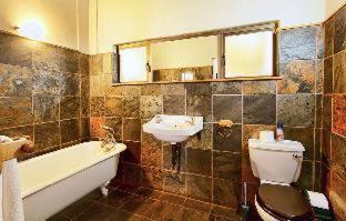 Eston Cabin | Tala Collection Game Reserve