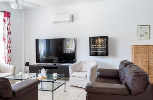 Tala Apartment | Tala Retreat 2 bedrooms and 2 bathrooms with pools