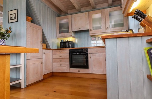 Mynytho Cottage | TALARFOR, romantic, character holiday cottage in Aberdaron