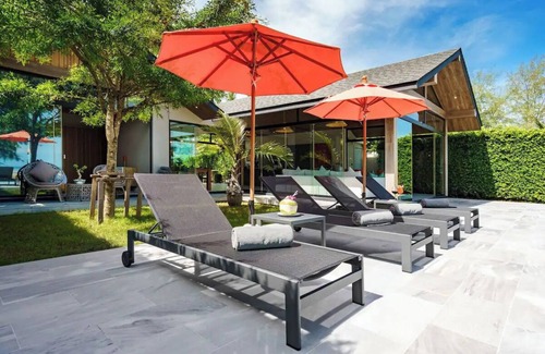 Laem Set Villa | 【 Talay 】 New 5BR Beach Villa Infinity Pool