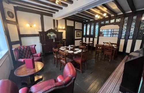 Stourbridge Hotel | Talbot Hotel